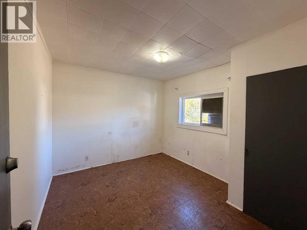 802 6 Avenue - Image 8