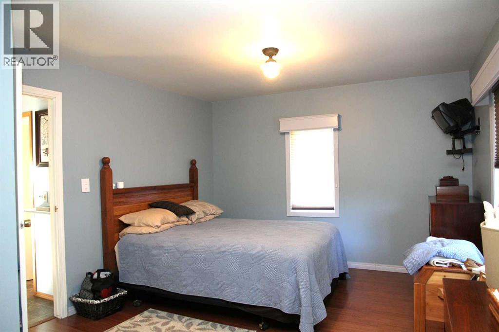320538 TWP RD 464 Township - 16