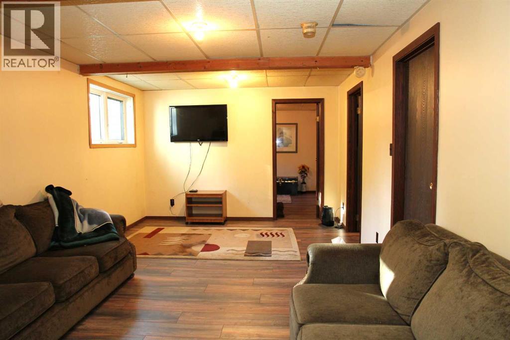 320538 TWP RD 464 Township - 19