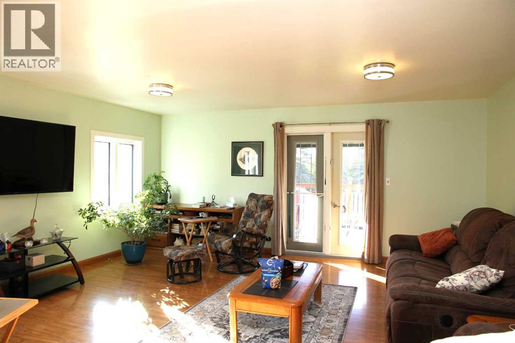 320538 TWP RD 464 Township - 9