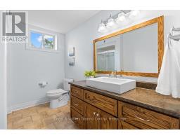 184 Sutacriti Street, Georgian Bluffs, ON N0H1S0 Photo 34
