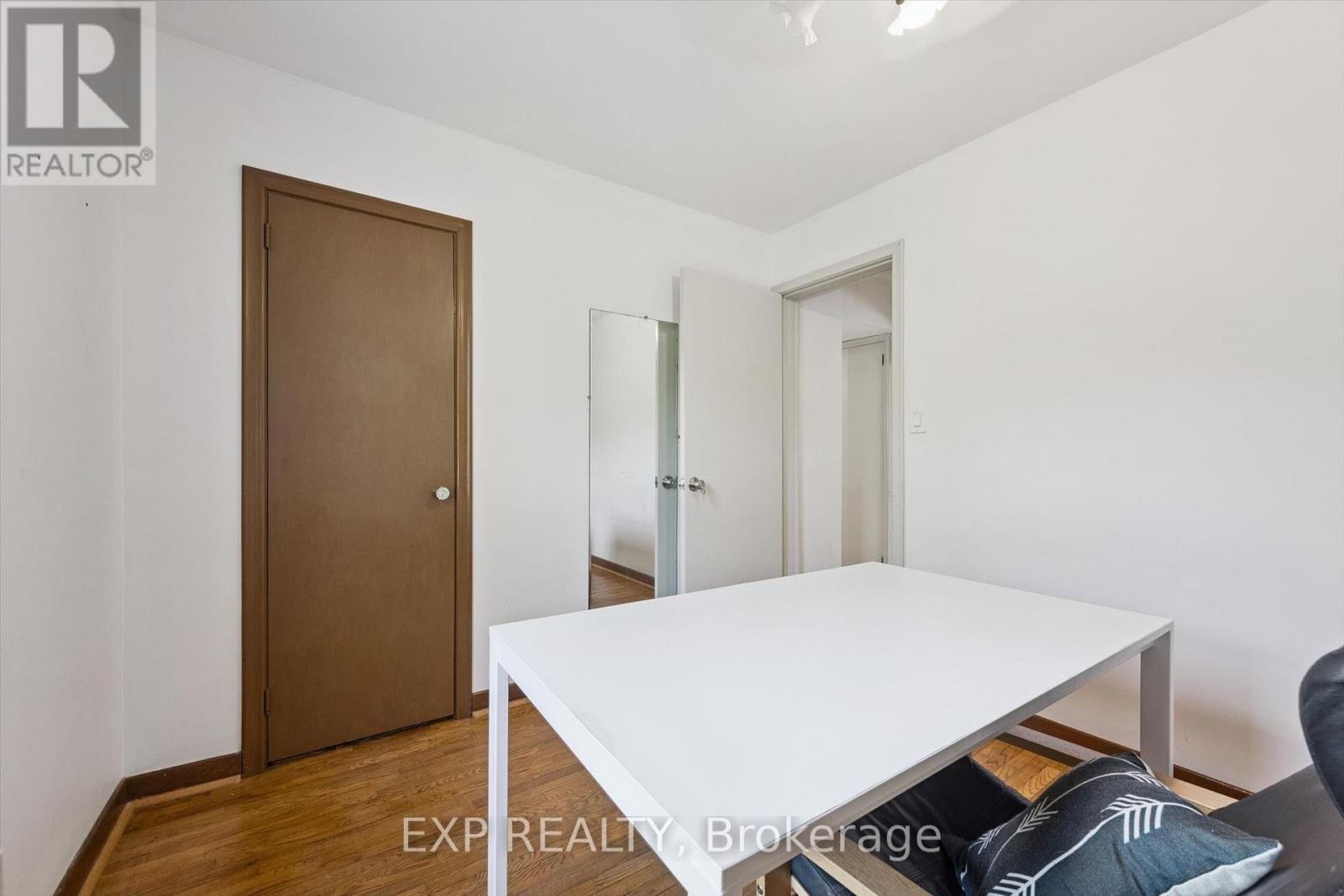 191 GROVE STREET - 18