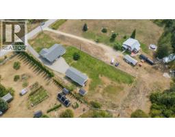 900 China Creek Road, Genelle, BC V0G1G0 Photo 55