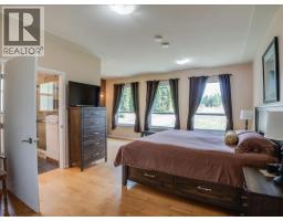 900 China Creek Road, Genelle, BC V0G1G0 Photo 17