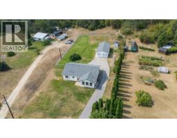 900 China Creek Road, Genelle, BC V0G1G0 Photo 63