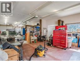 900 China Creek Road, Genelle, BC V0G1G0 Photo 36