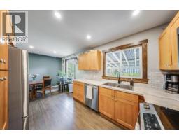 526 12th Avenue, Genelle, BC V0G1G0 Photo 13