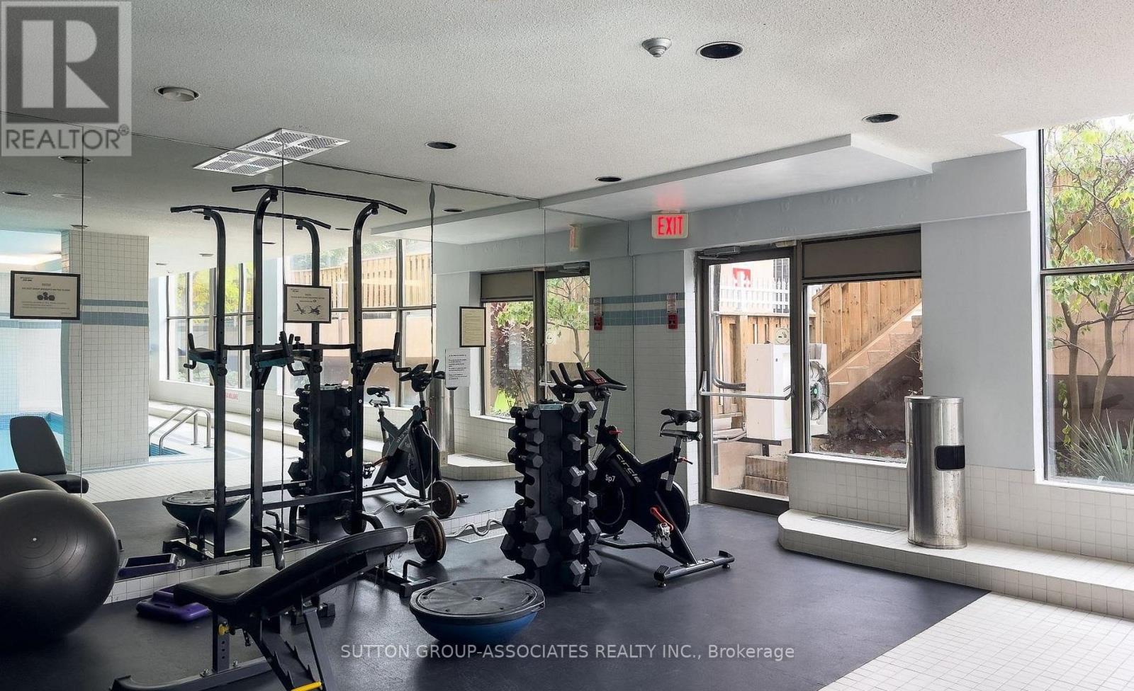 #501 65 SCADDING AVENUE - Image 31