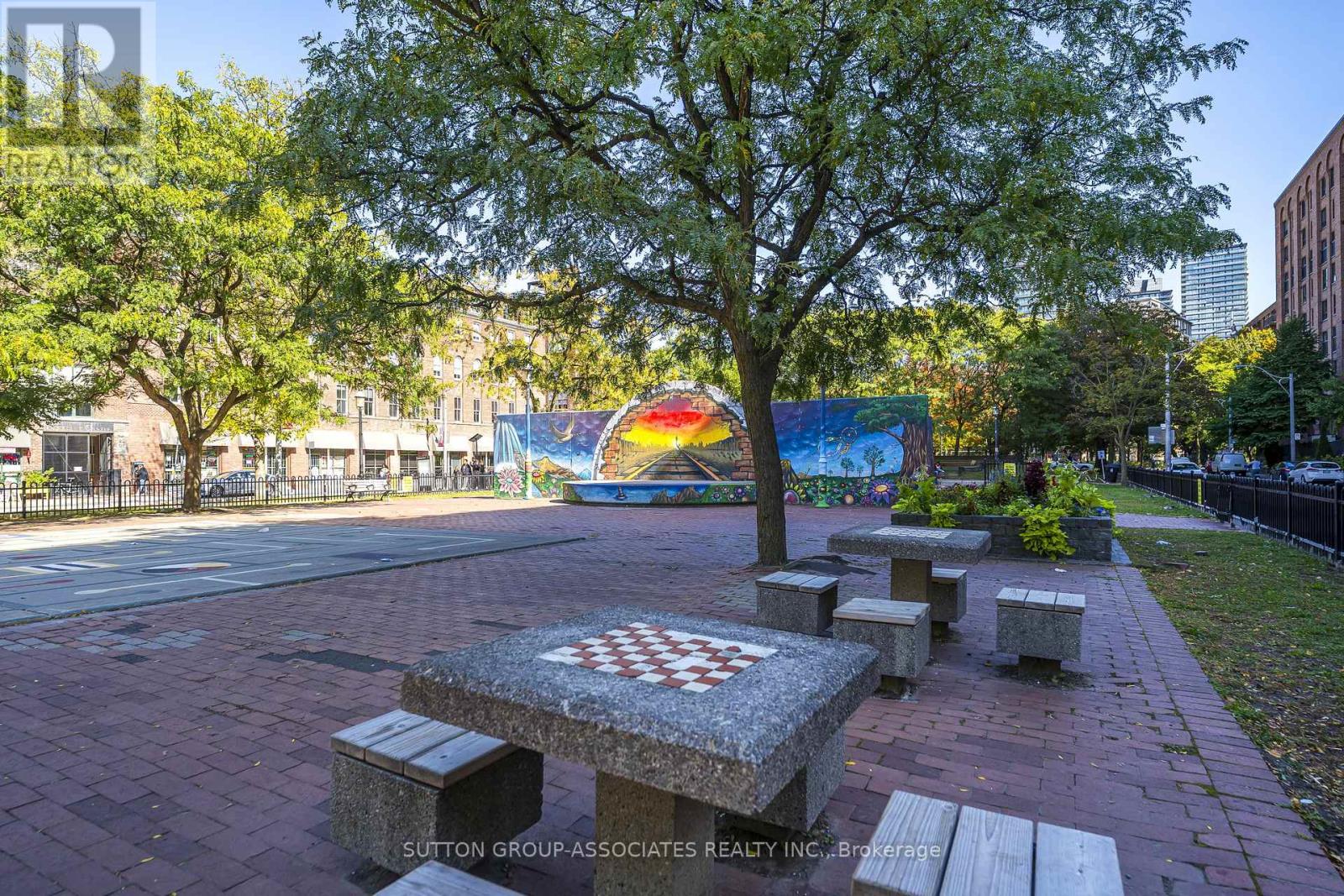 #501 65 SCADDING AVENUE - Image 35