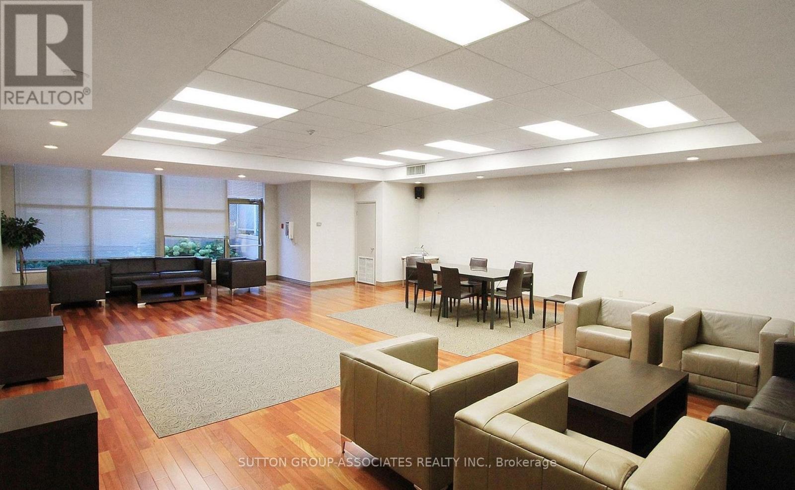 #501 65 SCADDING AVENUE - Image 30