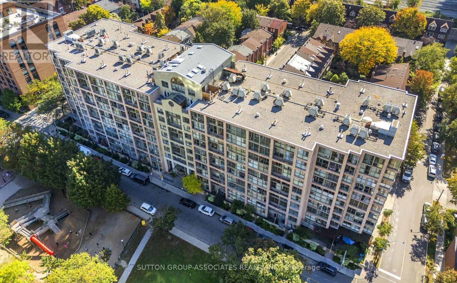 #501 65 SCADDING AVENUE - 36