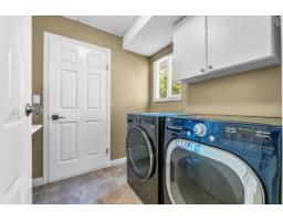 9457 215a Street, Langley, BC V1M2A5 Photo 22