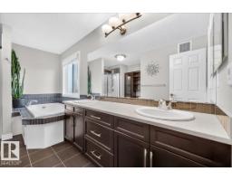 6703 20 Av Sw, Edmonton, AB T6X0T4 Photo 25