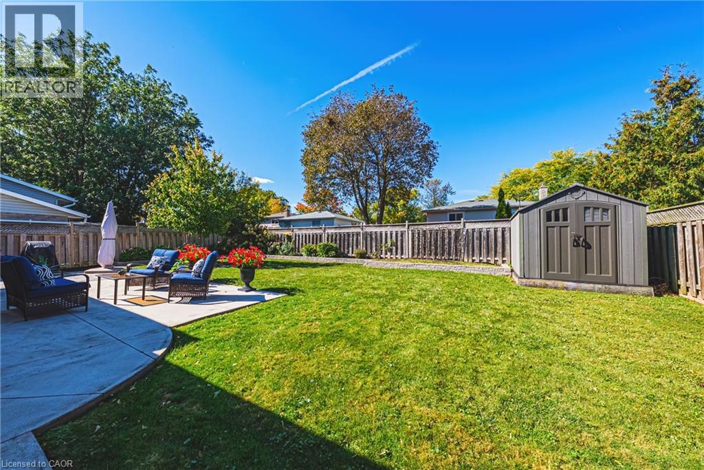 2231 URWIN Crescent - 29