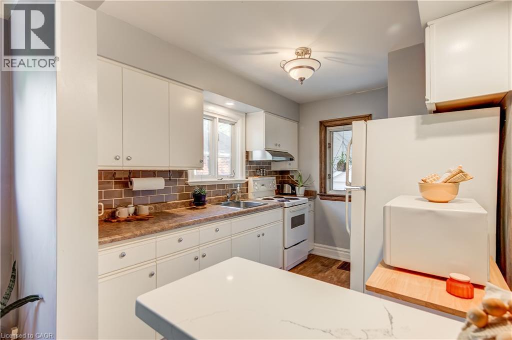 119 BOND Street - Image 21