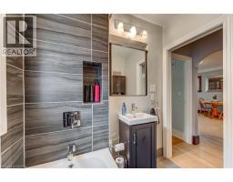 119 Bond Street, London, ON N6C1W6 Photo 32