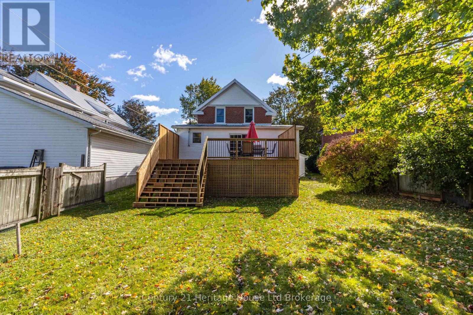 535 RICHILEAU AVENUE S - Image 30