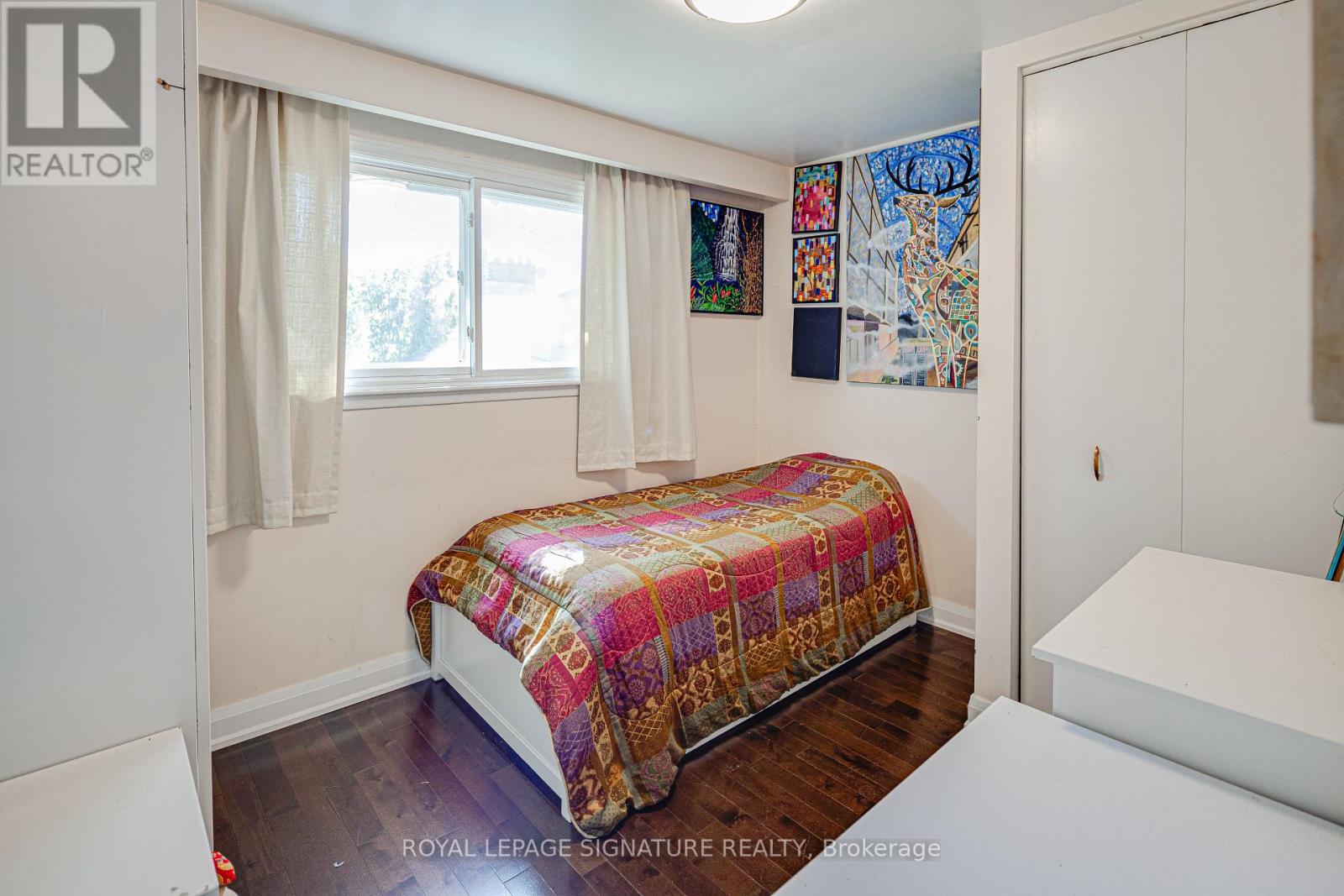 45 FENELON DRIVE - 18
