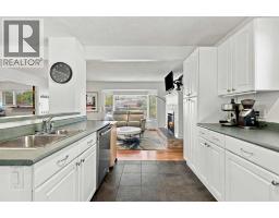 4011 25 Avenue SW - photo 11