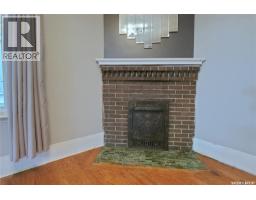 Laundry room - 1042 Algoma Avenue, Moose Jaw, SK S6H3Z5 Photo 8