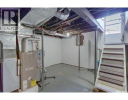 1042 Algoma Avenue, Moose Jaw, SK S6H3Z5 Photo 18