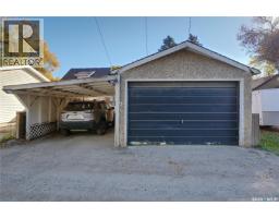 1042 Algoma Avenue, Moose Jaw, SK S6H3Z5 Photo 32