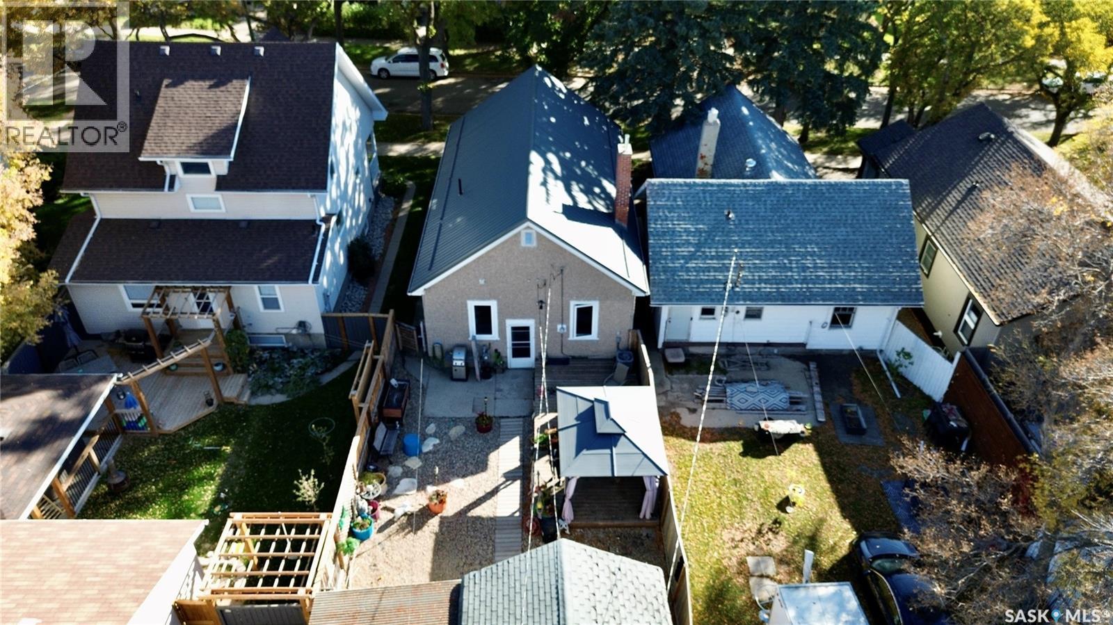 1042 Algoma AVENUE - 33
