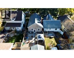 1042 Algoma Avenue, Moose Jaw, SK S6H3Z5 Photo 33