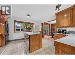 4124 19 Street NW - photo 17