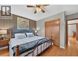 4124 19 Street NW - photo 20