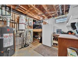 4124 19 Street NW - photo 34