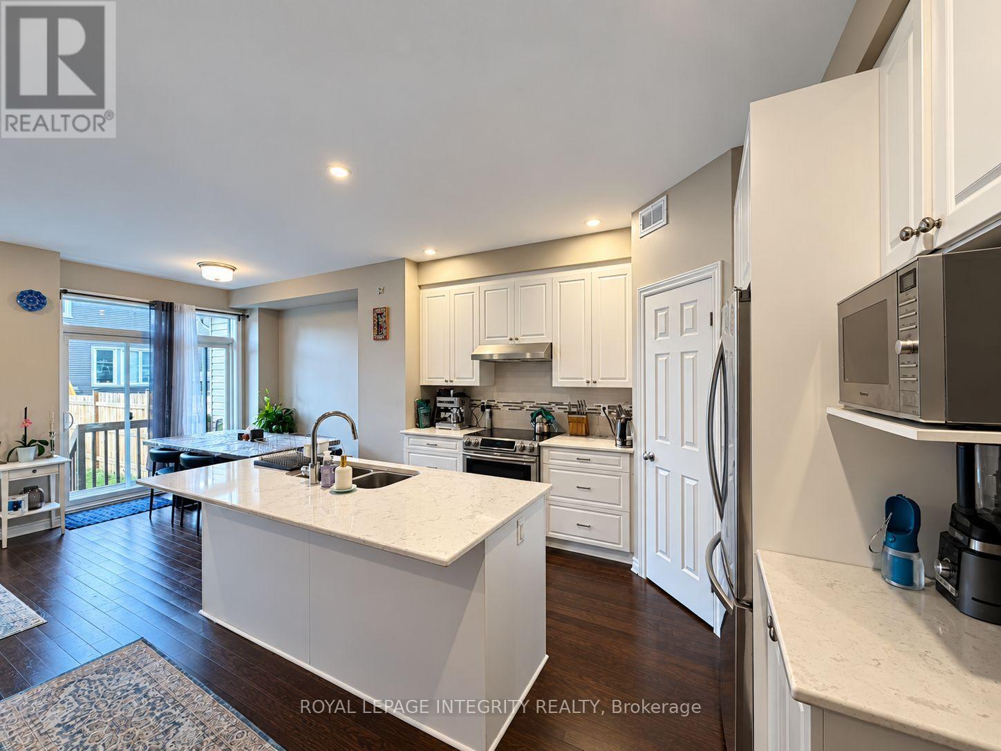 383 WARMSTONE DRIVE, Ottawa — photo 9