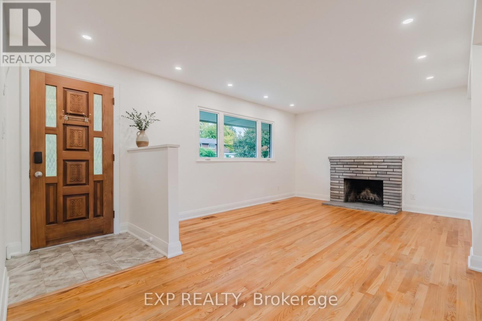 24 NEWHAVEN STREET - 4