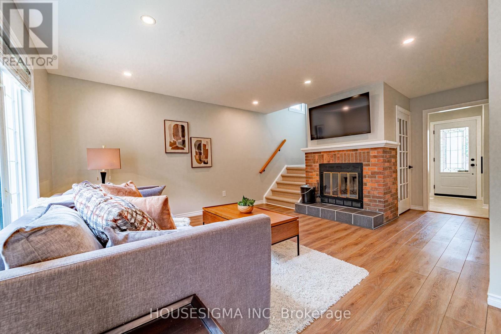 247 MCEACHERN CRESCENT - 15