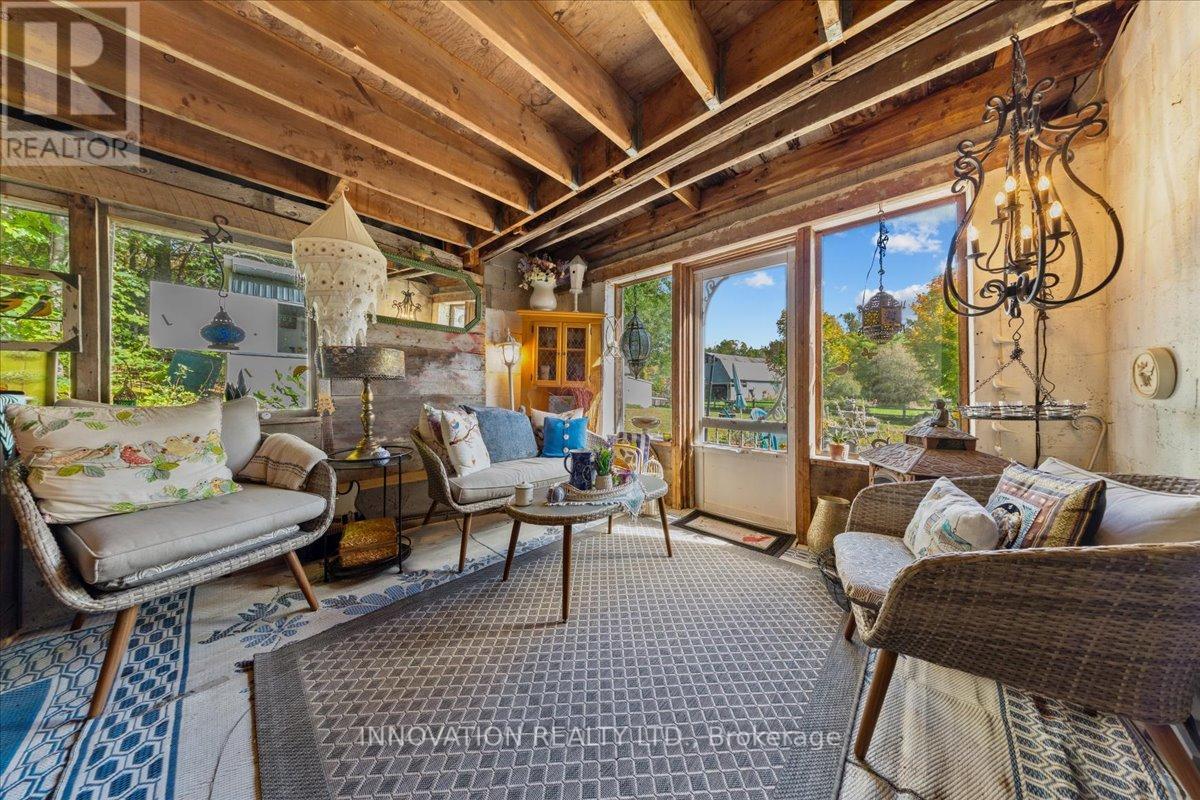 4058 CARP ROAD - 10
