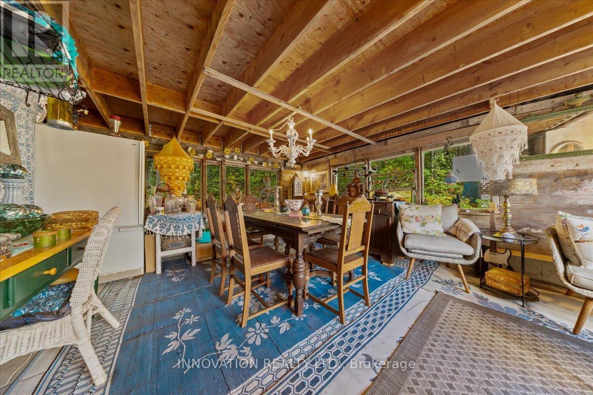 4058 CARP ROAD - 11