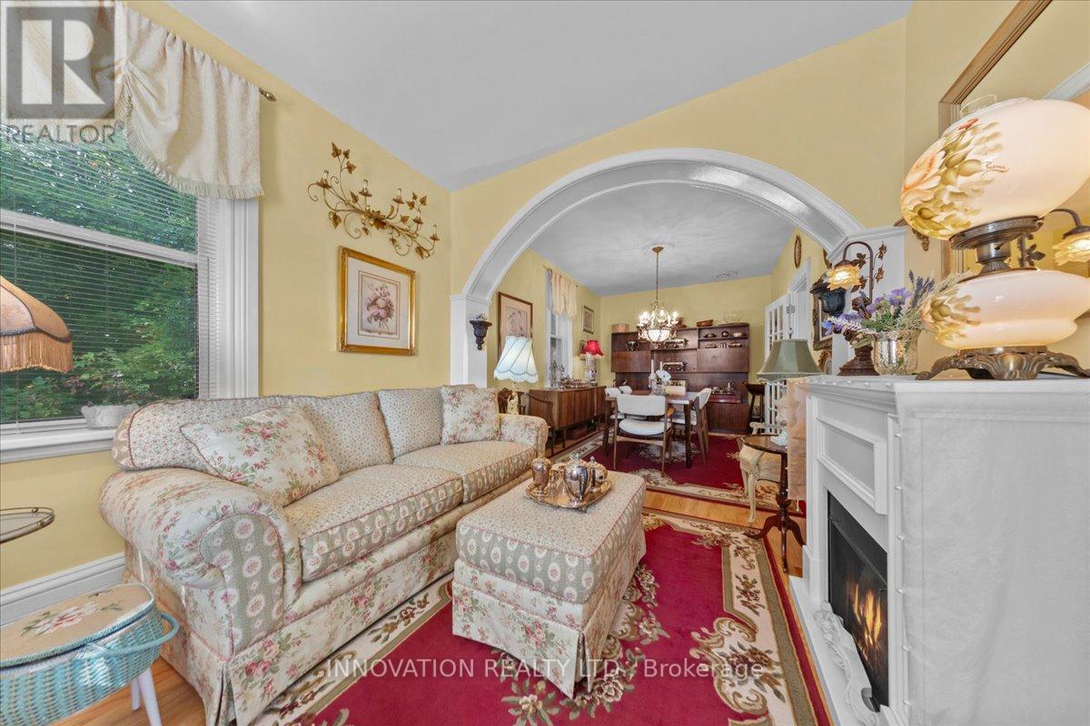 4058 CARP ROAD - 14