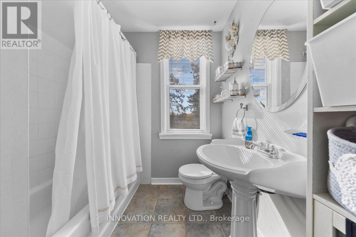 4058 CARP ROAD - Image 25