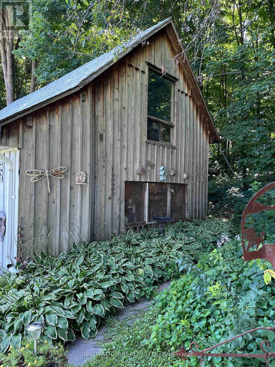 4058 CARP ROAD - 28