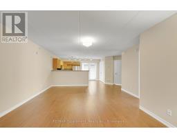 Bathroom - 102 - 2075 Appleby Line, Burlington, ON L7L7H3 Photo 6
