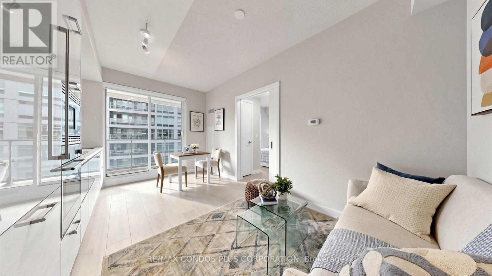 506- 2221 Yonge Street, Toronto, ON photo 22