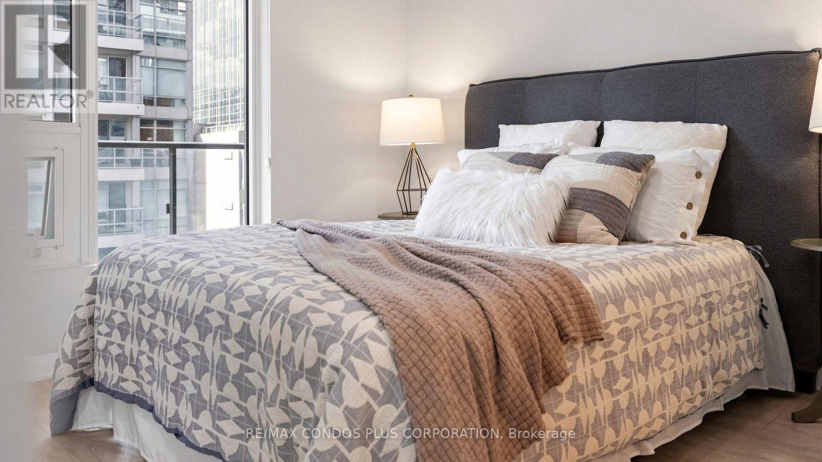 506- 2221 Yonge Street, Toronto, ON photo 24