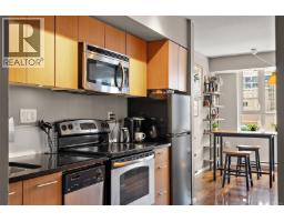 404 834 Johnson St, Victoria, BC V8W1N3 Photo 11
