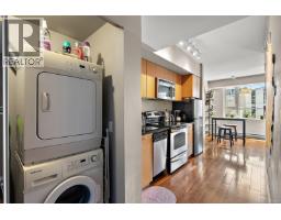 404 834 Johnson St, Victoria, BC V8W1N3 Photo 14