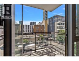 404 834 Johnson St, Victoria, BC V8W1N3 Photo 18
