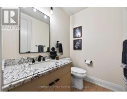 Bedroom 3 - 82 Bridlewood Boulevard, Whitby, ON L1R3R8 Photo 9