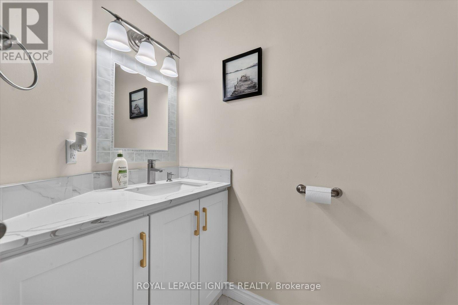 2015 Valewood Court, Oshawa, ON photo 22