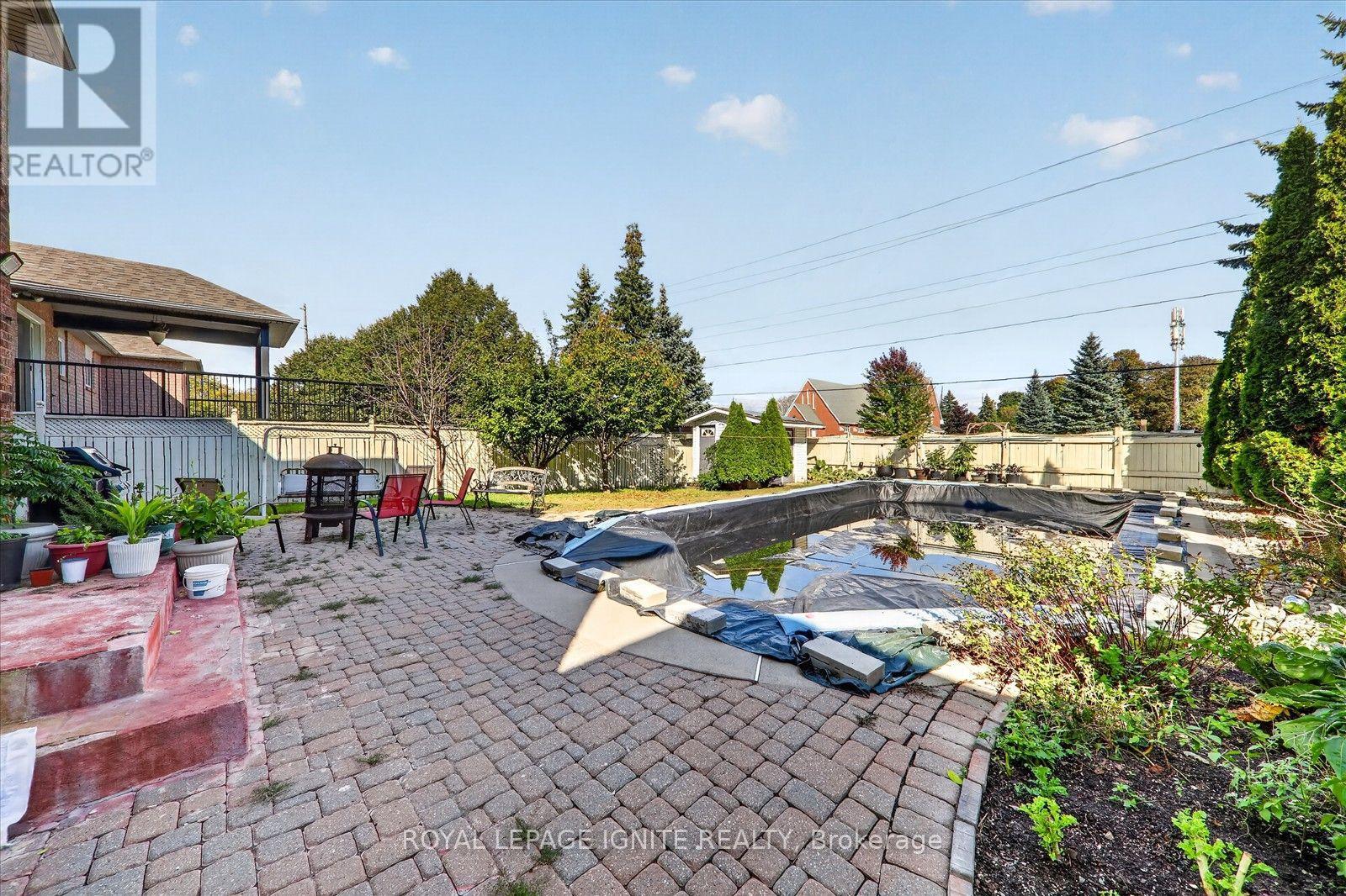 2015 Valewood Court, Oshawa, ON photo 48