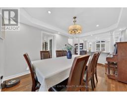 2015 Valewood Court, Oshawa, ON L1G7X9 Photo 11