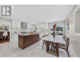 2015 Valewood Court, Oshawa, ON L1G7X9 Photo 13